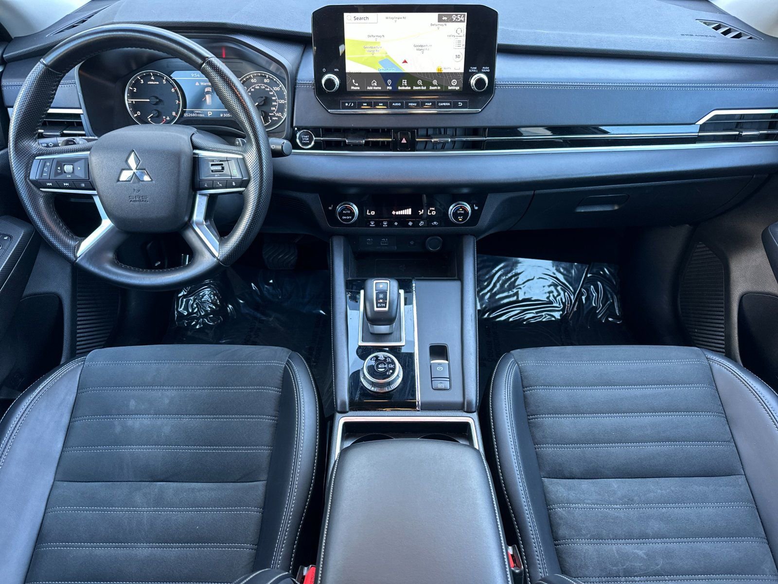 Used 2024 Mitsubishi Outlander SE FWD image 13