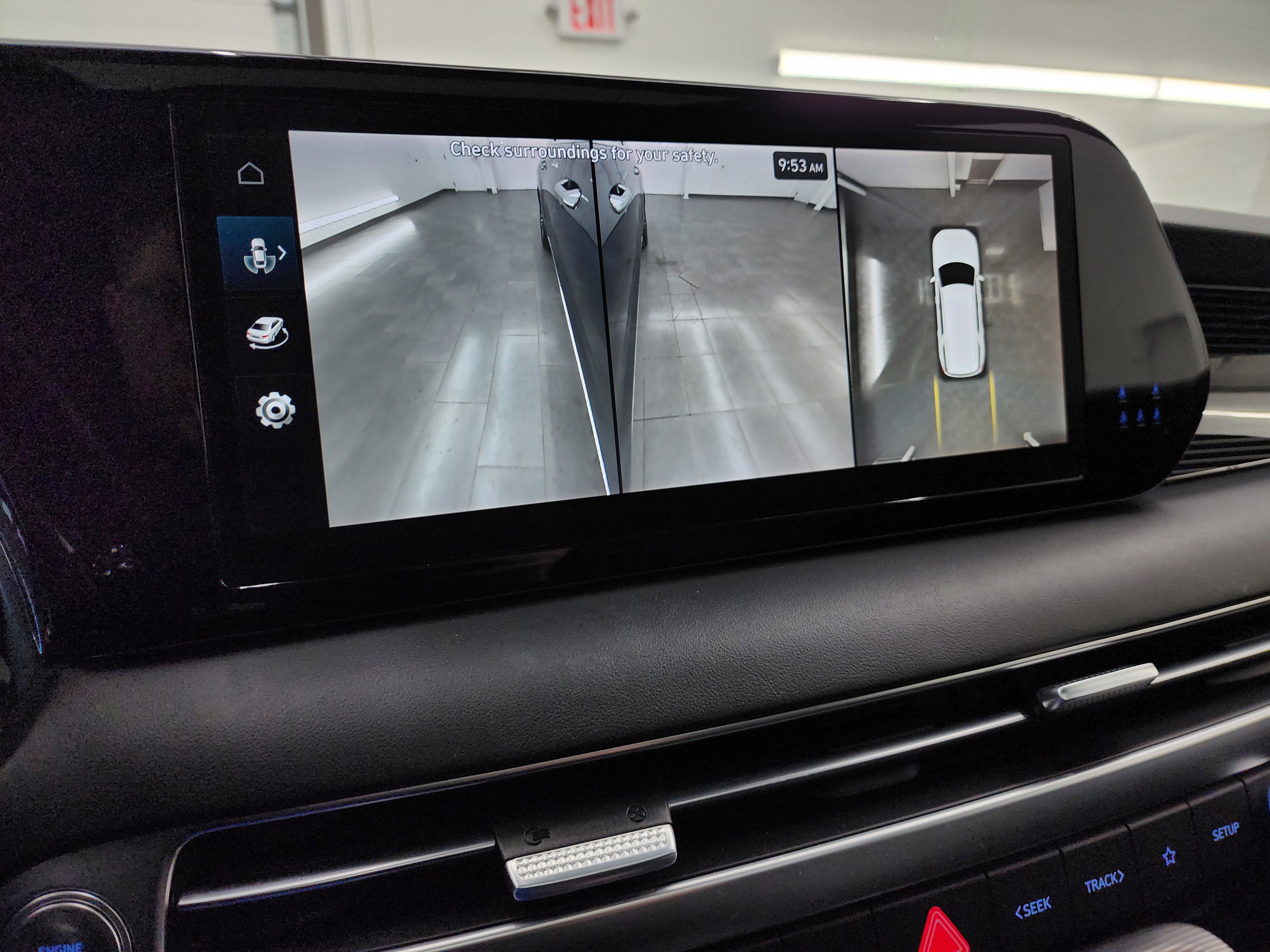 Used 2024 Hyundai Palisade Calligraphy image 19