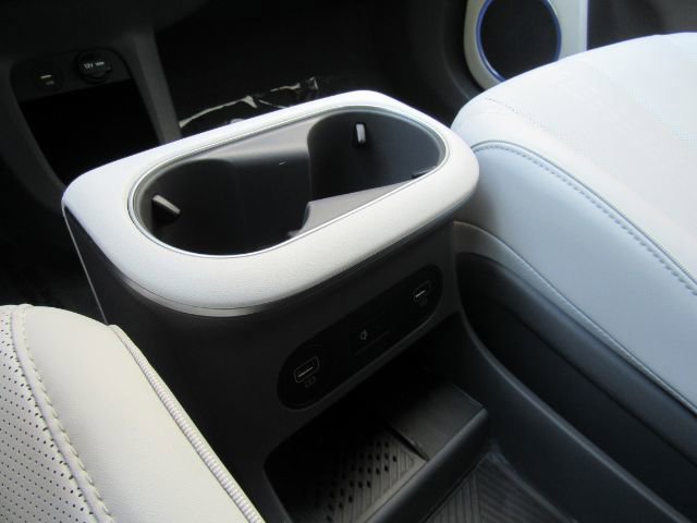 Used 2023 Hyundai Ioniq 5 Limited image 54