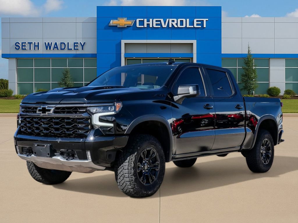 Used 2024 Chevrolet Silverado 1500 ZR2 w/ Technology Package image 3