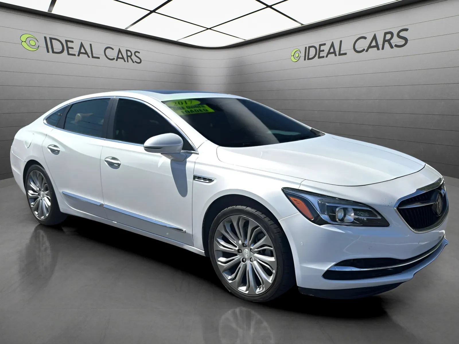 Used 2017 Buick LaCrosse Premium w/ Driver Confidence Package #2 FWD image 4
