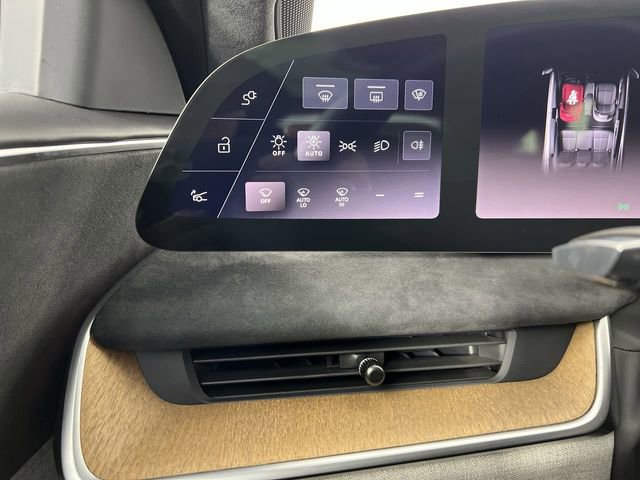 Used 2023 Lucid Air Grand Touring image 18