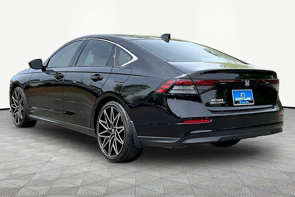 Used 2024 Honda Accord EX image 4