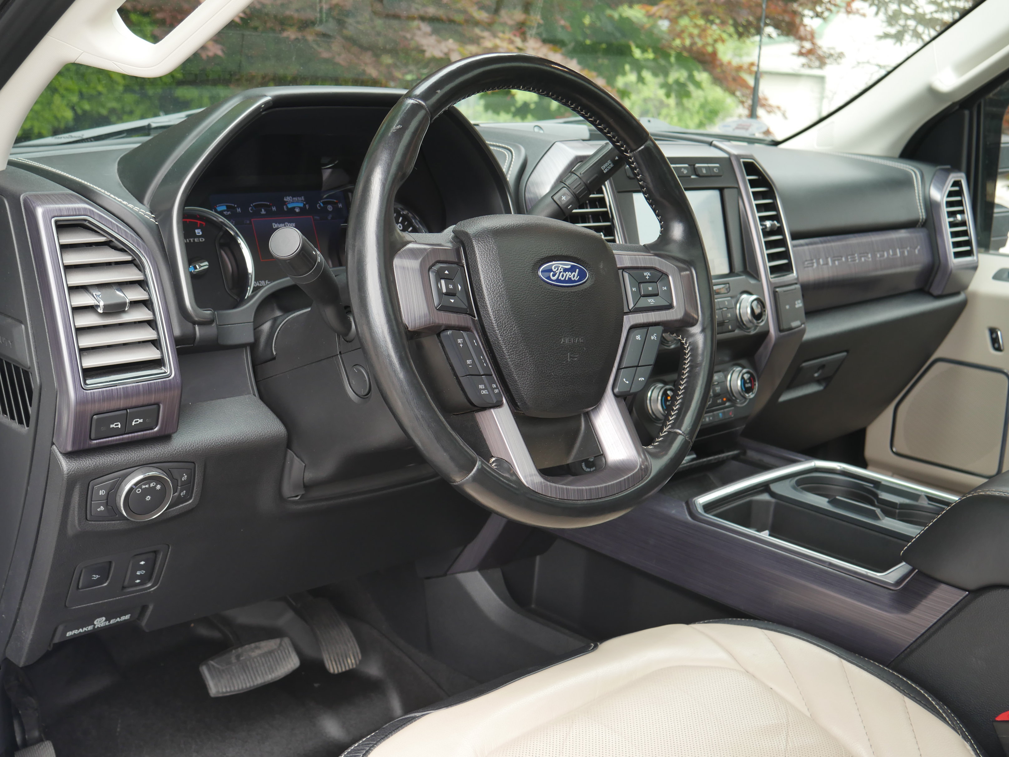 Certified 2021 Ford F350 Limited AWD/4WD image 4