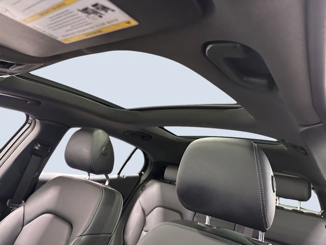 Certified 2020 Mercedes-Benz GLA 250 Black image 29