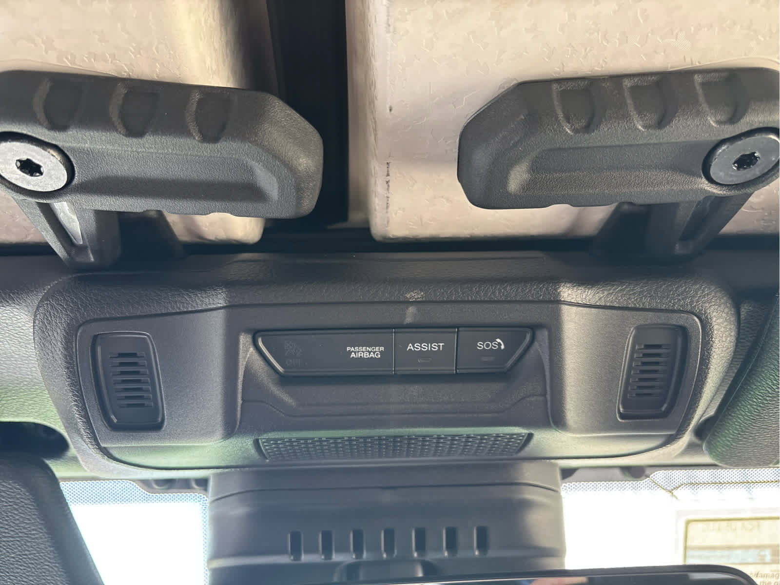 New 2025 Jeep Wrangler Unlimited Rubicon image 29