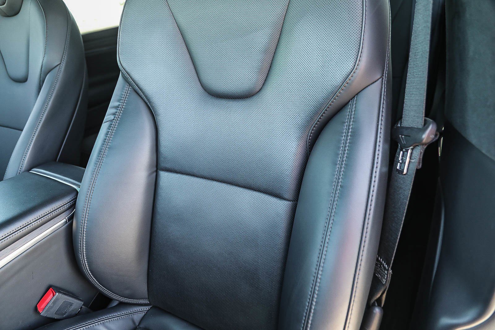 Used 2023 Tesla Model X image 27