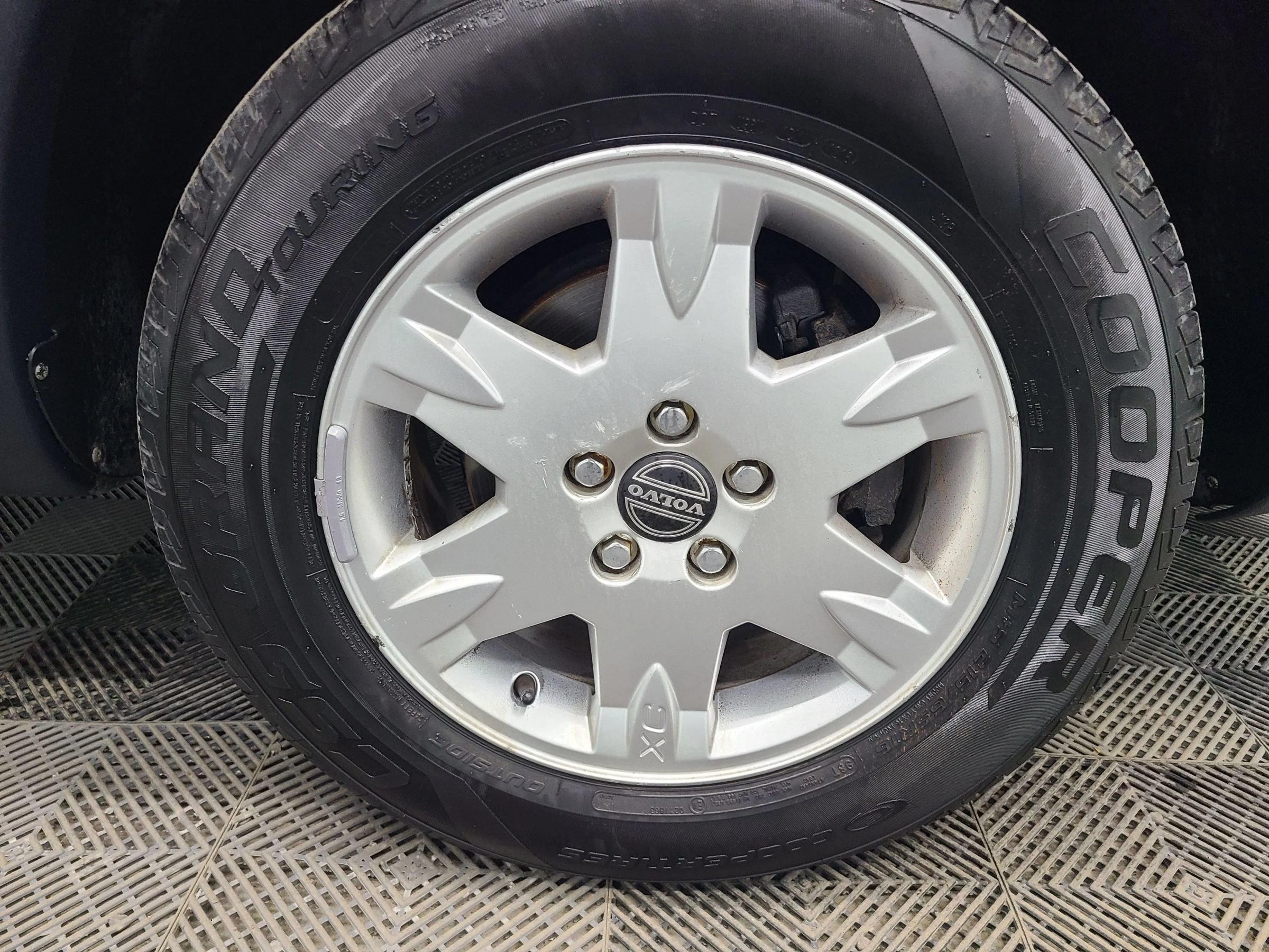 Used 2006 Volvo XC70 Ocean Race Edition AWD/4WD image 15