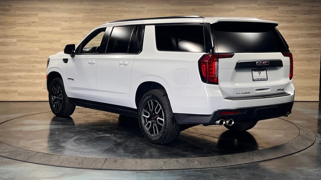 Used 2024 GMC Yukon XL AT4 w/ AT4 Premium Plus Package AWD/4WD image 16