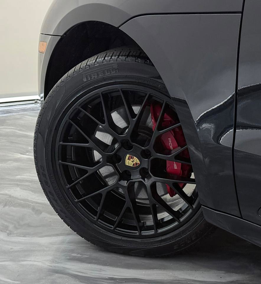 Used 2018 Porsche Macan GTS image 16