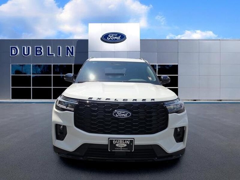 New 2027 Ford Explorer ST-Line w/ Premium Package RWD image 2