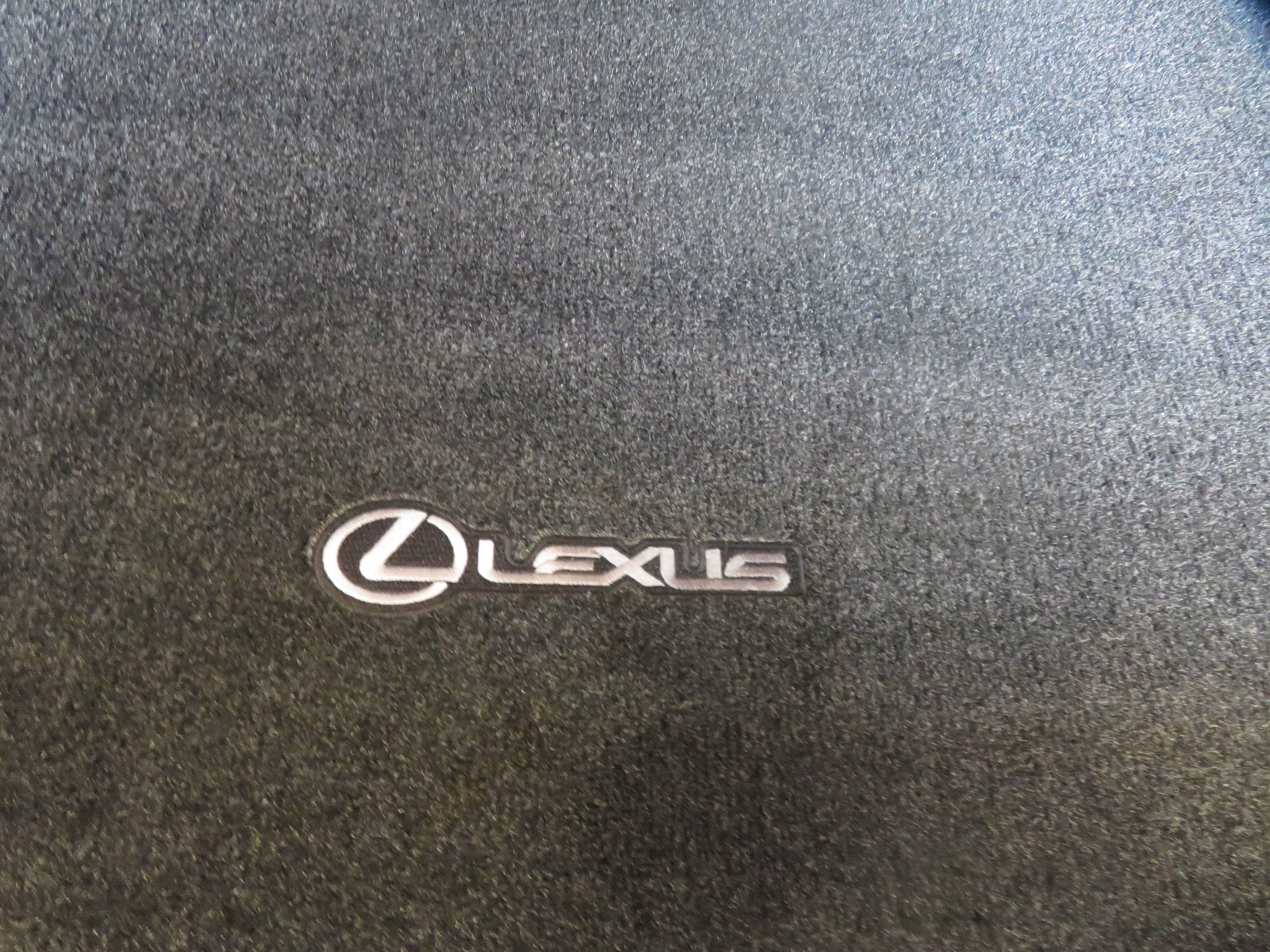 Used 2018 Lexus IS 300 w/ Accessory Package 2 RWD image 50