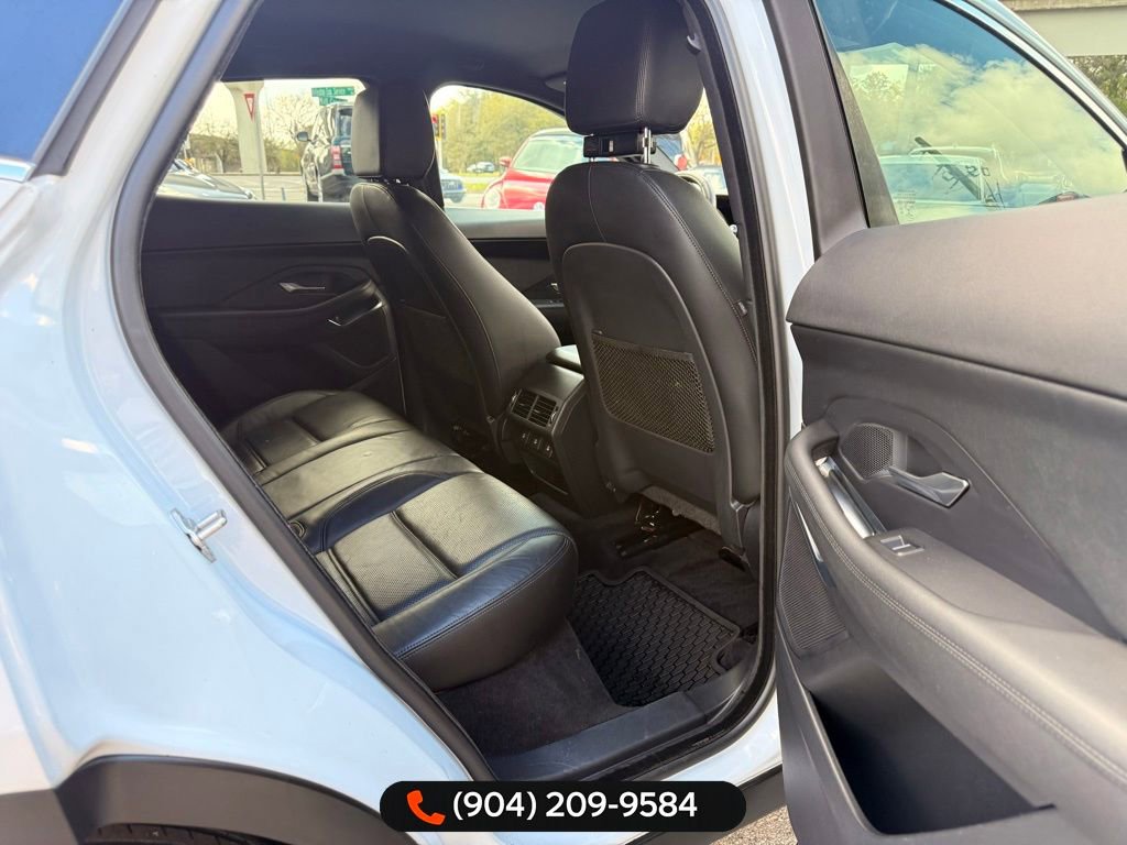 Used 2018 Jaguar E-PACE S image 30