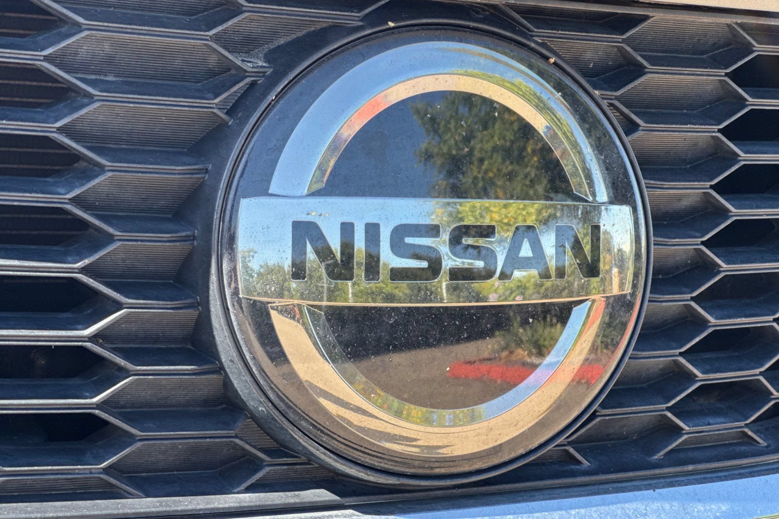 Used 2021 Nissan Versa SV FWD image 47