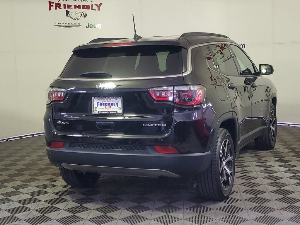 Used 2024 Jeep Compass Limited AWD/4WD image 3