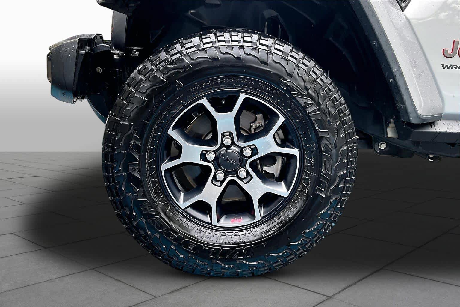 Used 2019 Jeep Wrangler Rubicon AWD/4WD image 10
