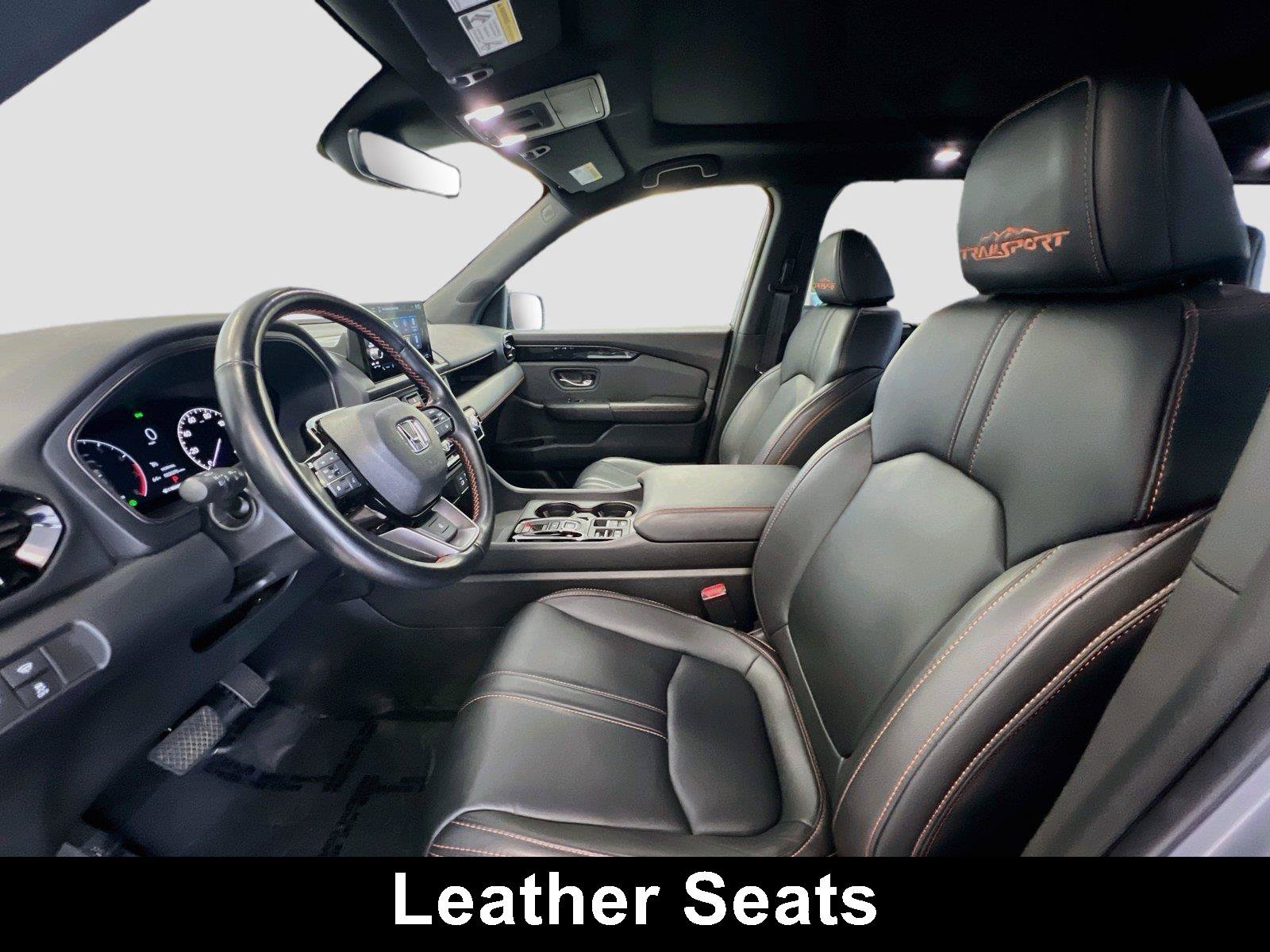 Certified 2025 Honda Pilot TrailSport image 5