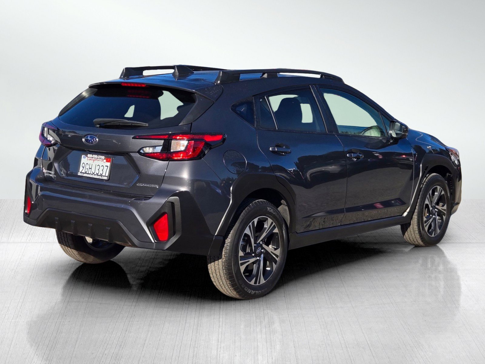 Used 2024 Subaru Crosstrek 2.0i Premium AWD/4WD image 4