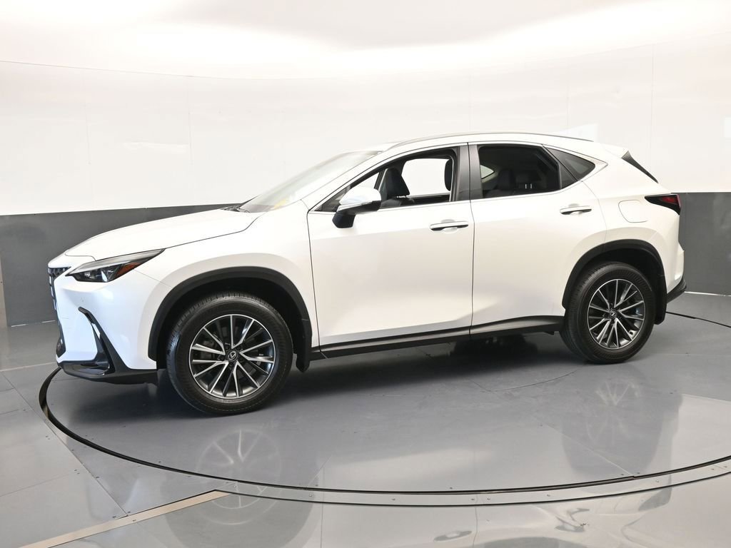 Used 2024 Lexus NX 350 AWD image 2