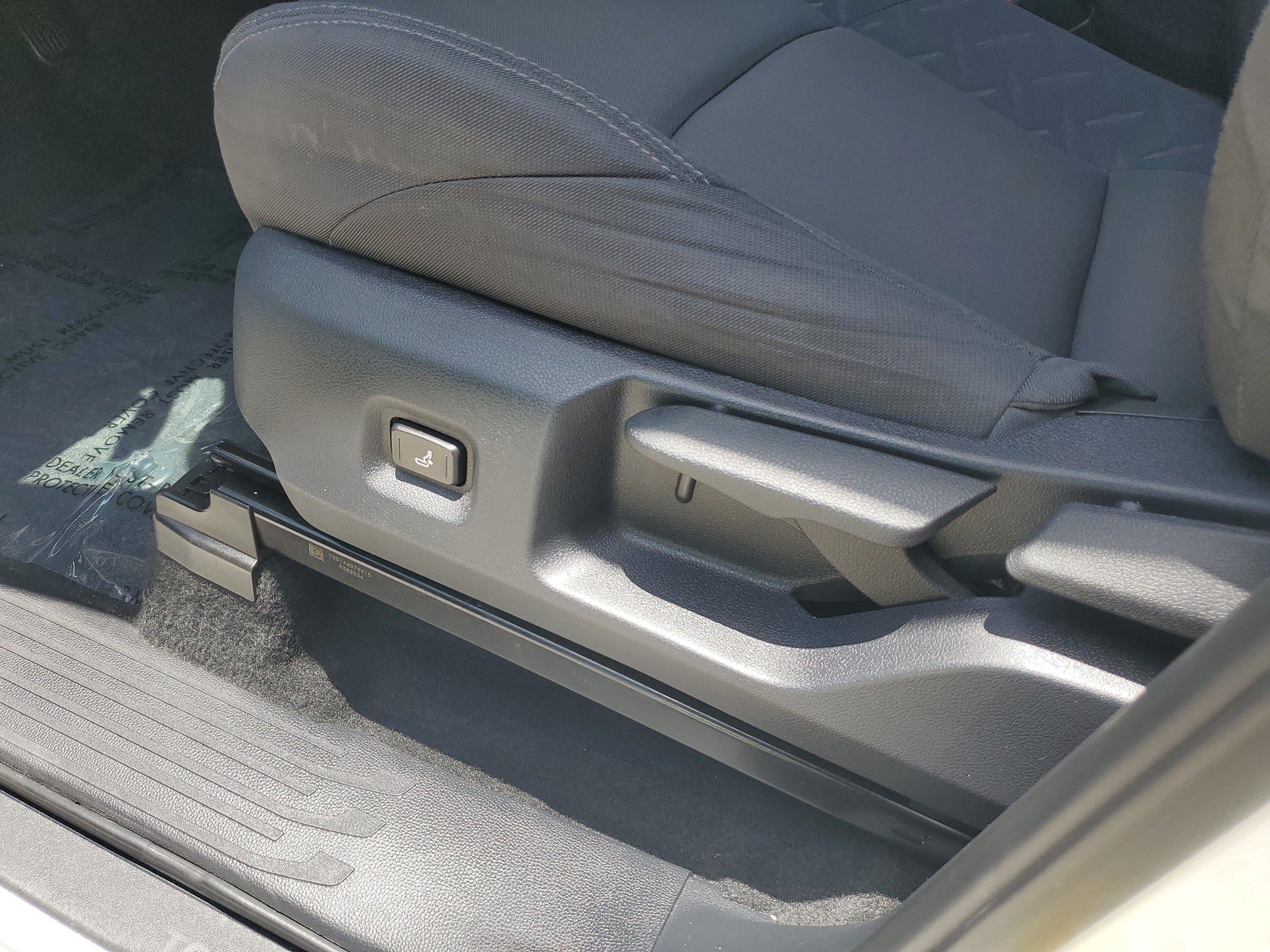 Used 2025 Toyota Tacoma SR5 RWD image 19
