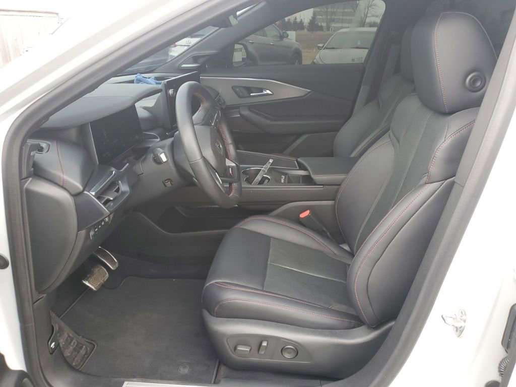 Used 2024 Acura ZDX A-Spec image 14