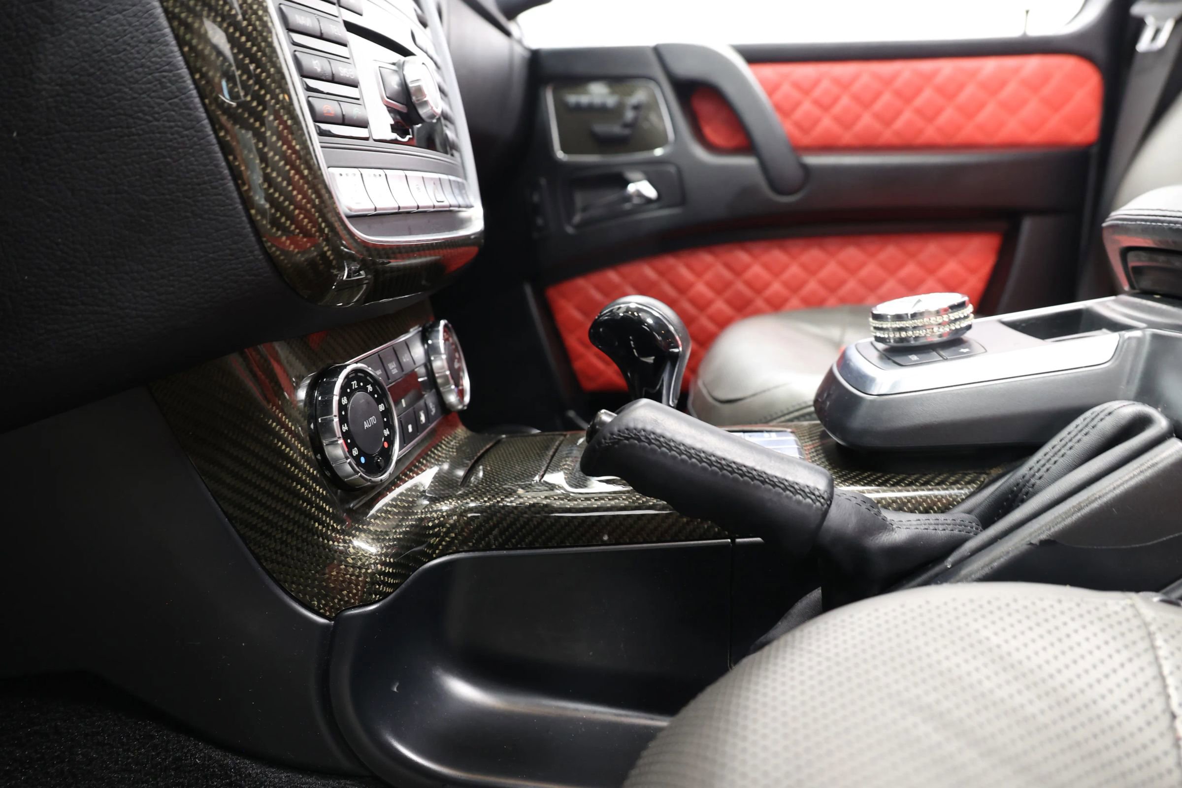 Used 2013 Mercedes-Benz G 550 image 38