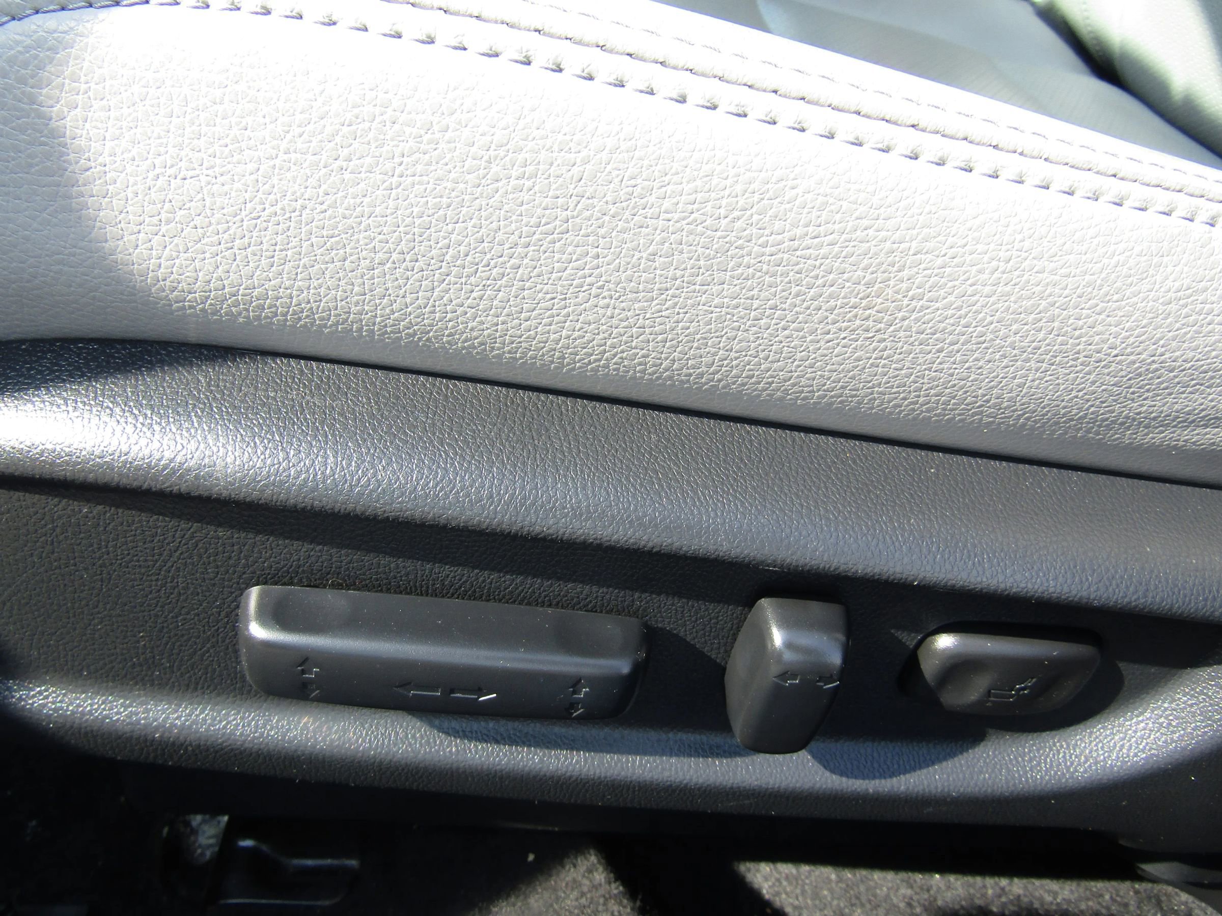 Used 2017 Honda Accord EX-L image 17