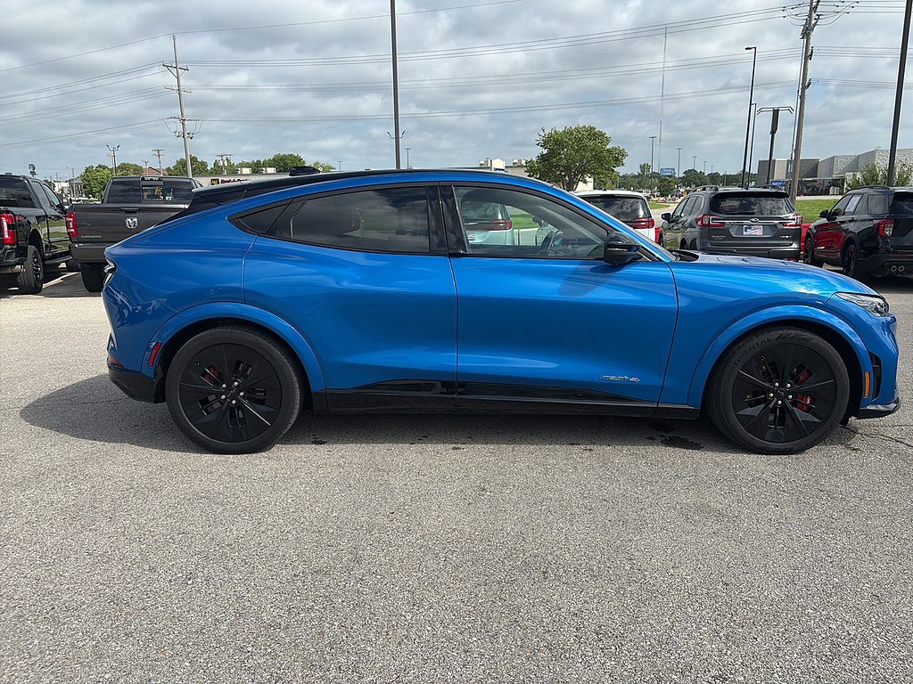 Used 2025 Ford Mustang Mach-E GT AWD/4WD image 6