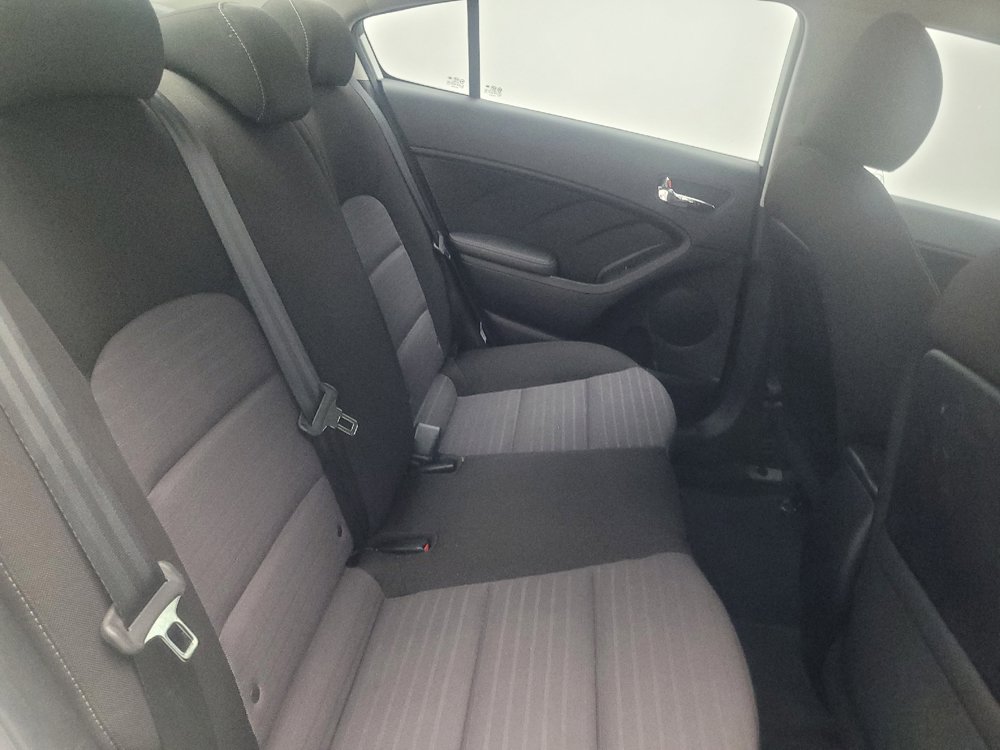 Used 2017 Kia Forte S FWD image 19