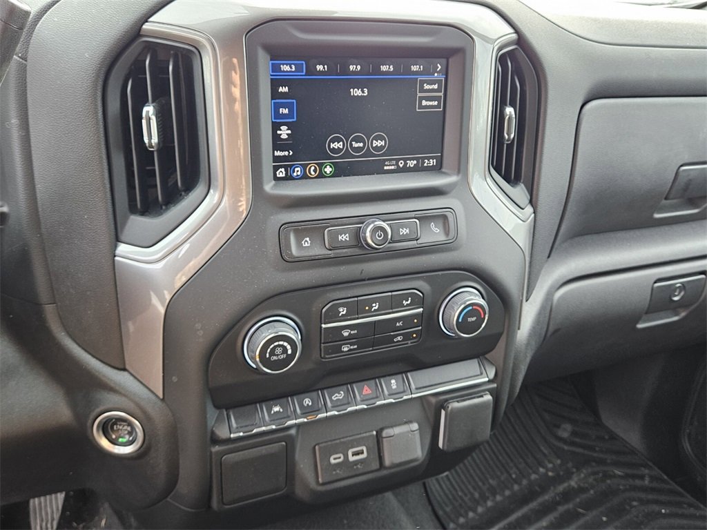 Used 2024 Chevrolet Silverado 1500 Custom image 20