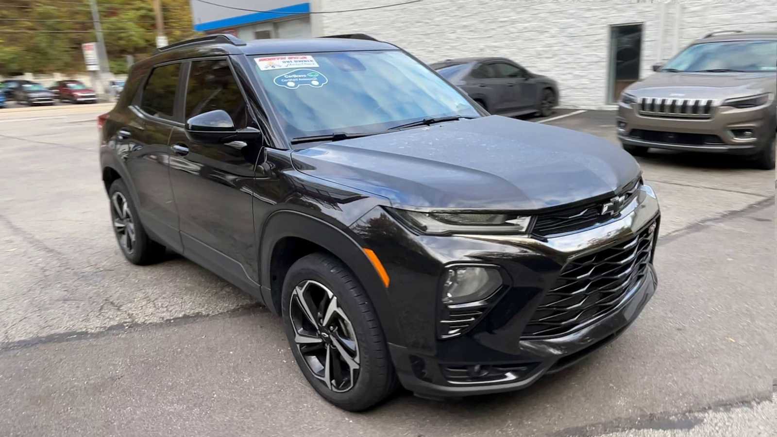 Used 2021 Chevrolet TrailBlazer RS w/ Convenience Package image 2