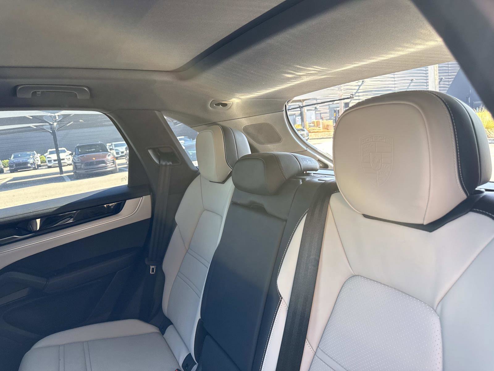 Certified 2024 Porsche Cayenne S image 17