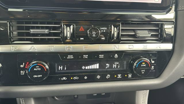 New 2026 Nissan Pathfinder Platinum image 30