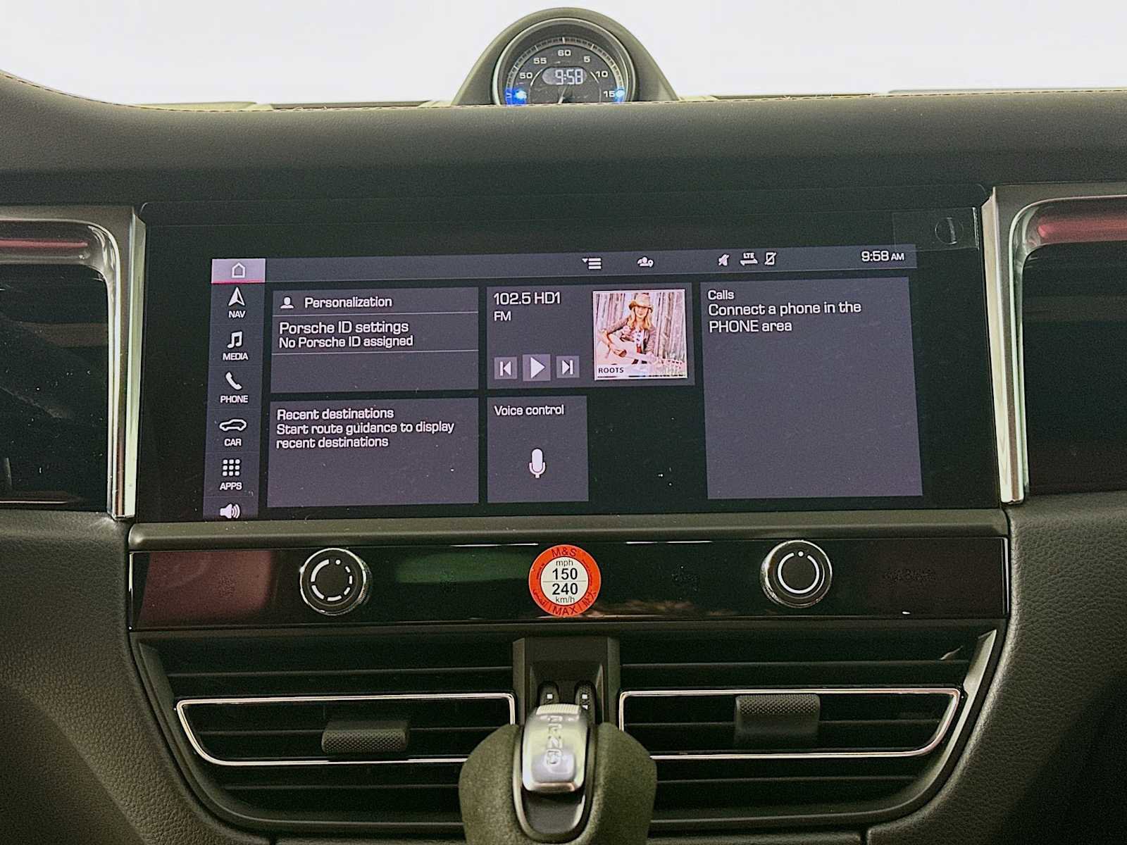 New 2026 Porsche Macan Turbo image 17