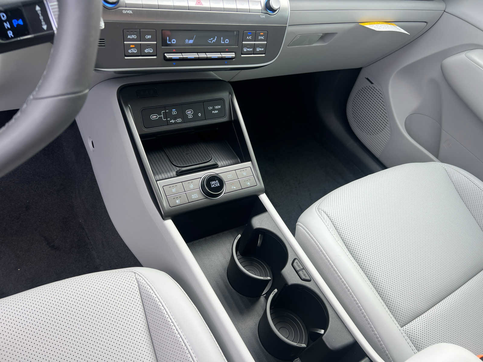 New 2026 Hyundai Kona Limited FWD image 19