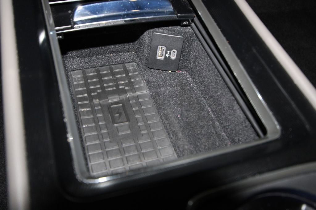 Used 2024 Lincoln Corsair Grand Touring w/ Equipment Group 301A image 19