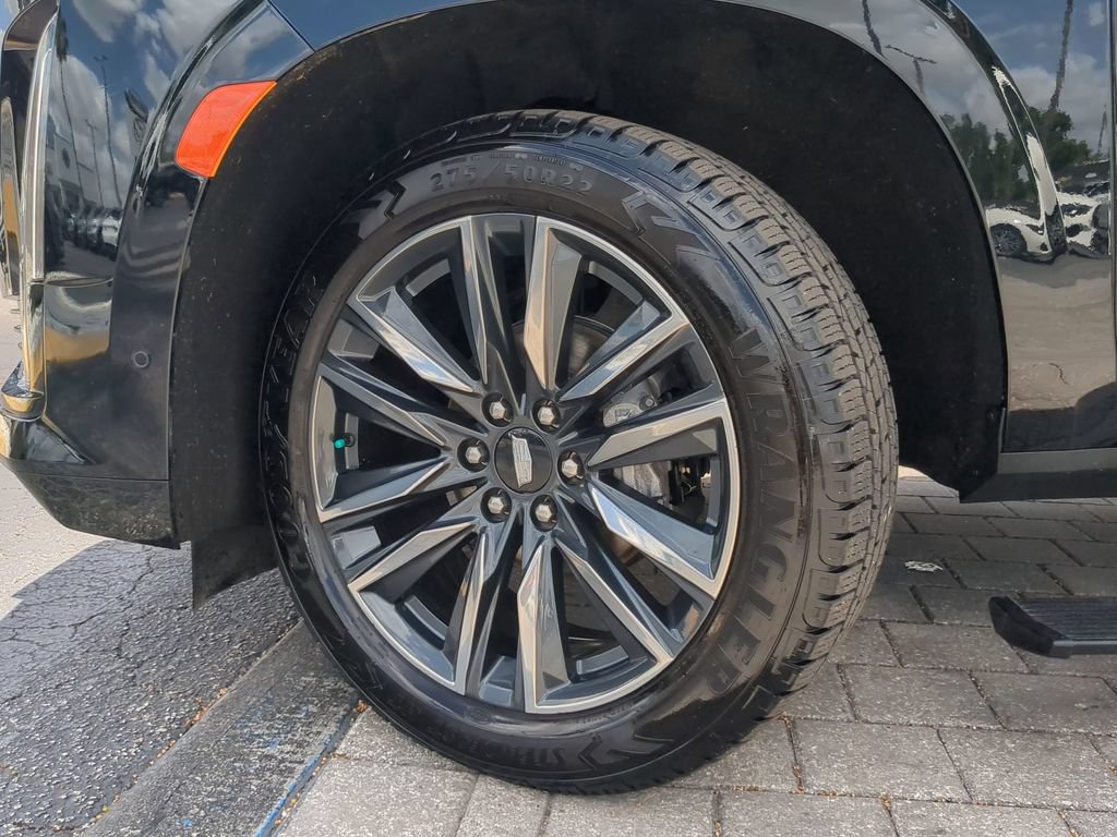 Used 2023 Cadillac Escalade Sport AWD/4WD image 38