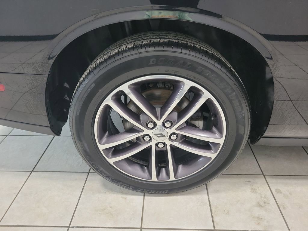 Used 2019 Dodge Challenger GT w/ Driver Convenience Group image 39