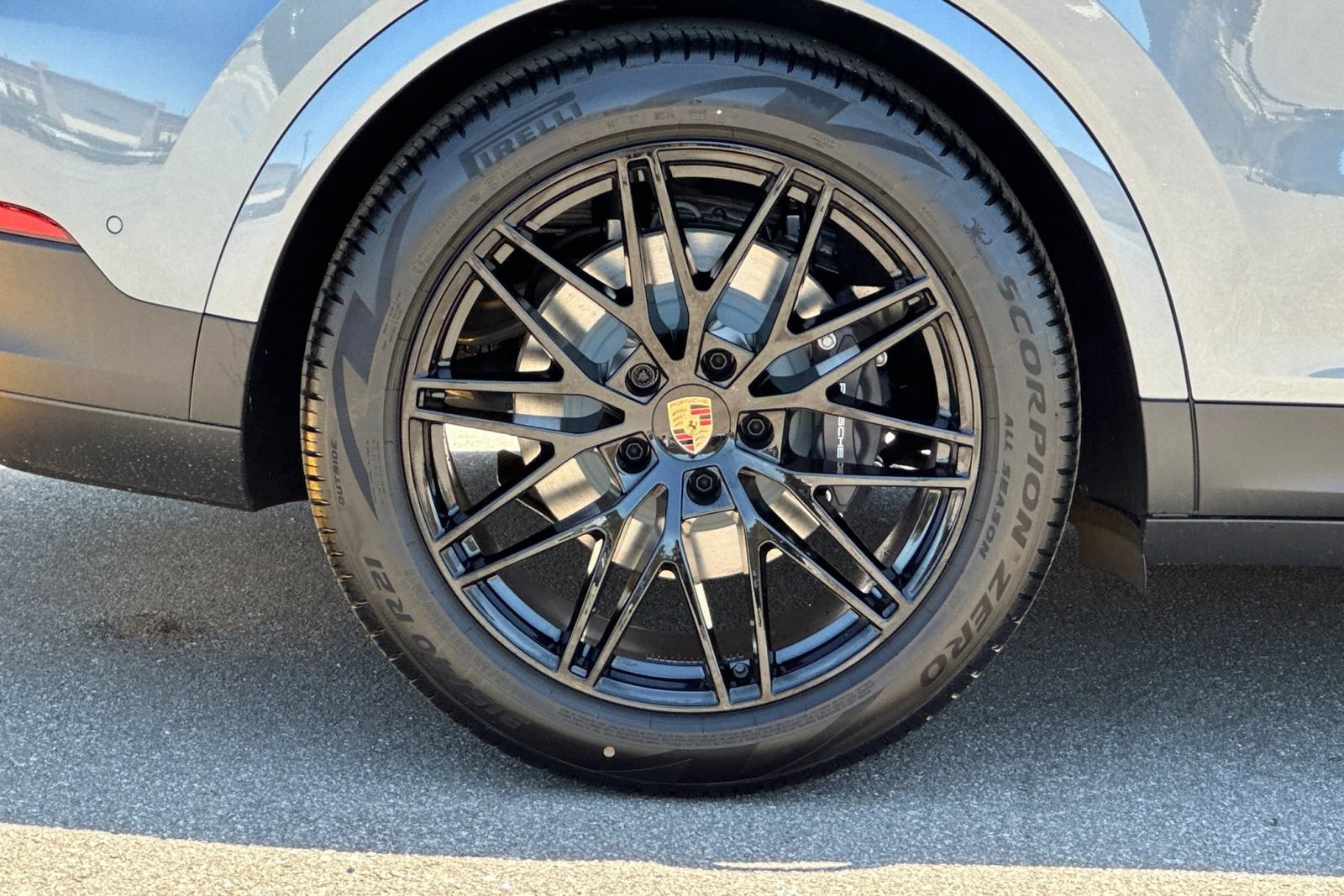New 2026 Porsche Cayenne Coupe AWD/4WD image 44