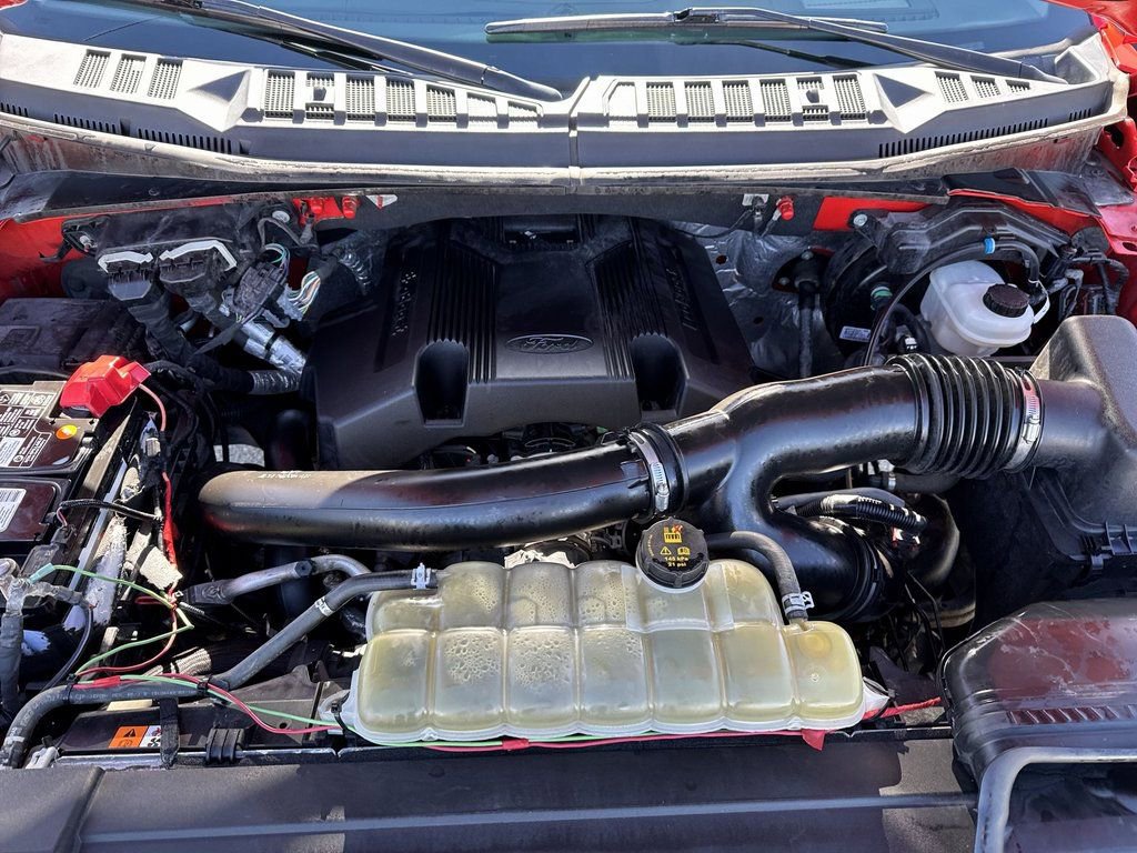 Used 2019 Ford F150 XLT image 3