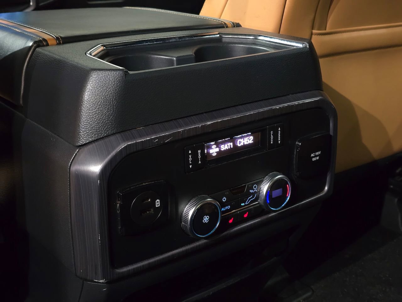 Used 2022 Ford Expedition Platinum image 36