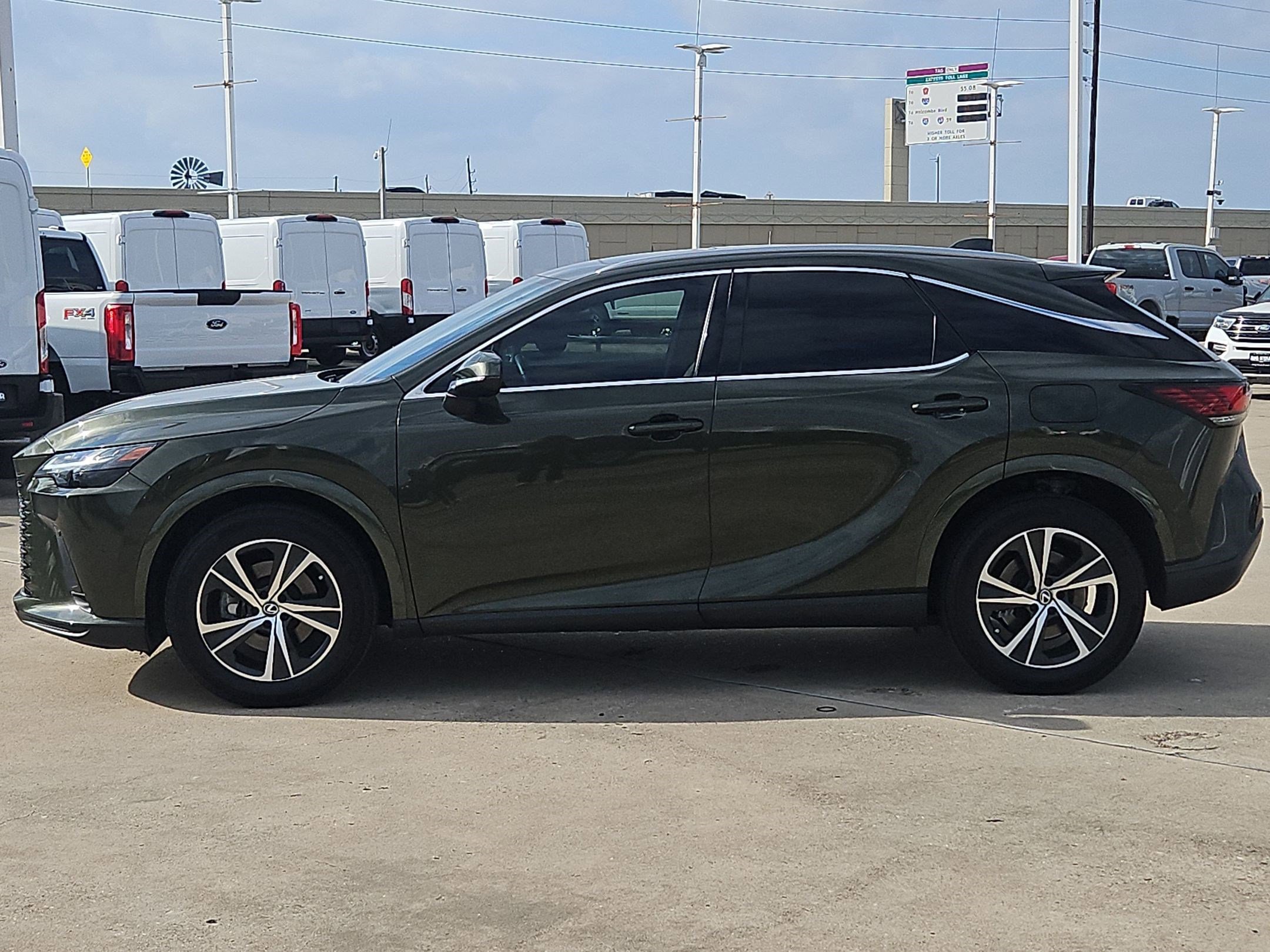 Used 2023 Lexus RX 350 Premium w/ Cold Area Package image 7