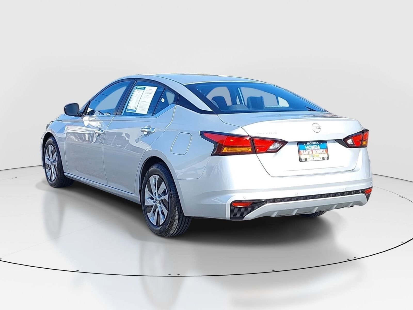 Used 2024 Nissan Altima 2.5 S image 7