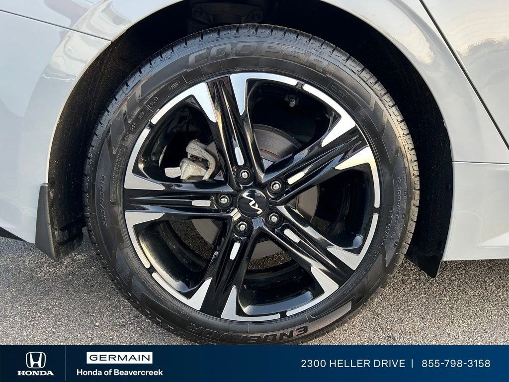 Used 2023 Kia K5 GT-Line image 10