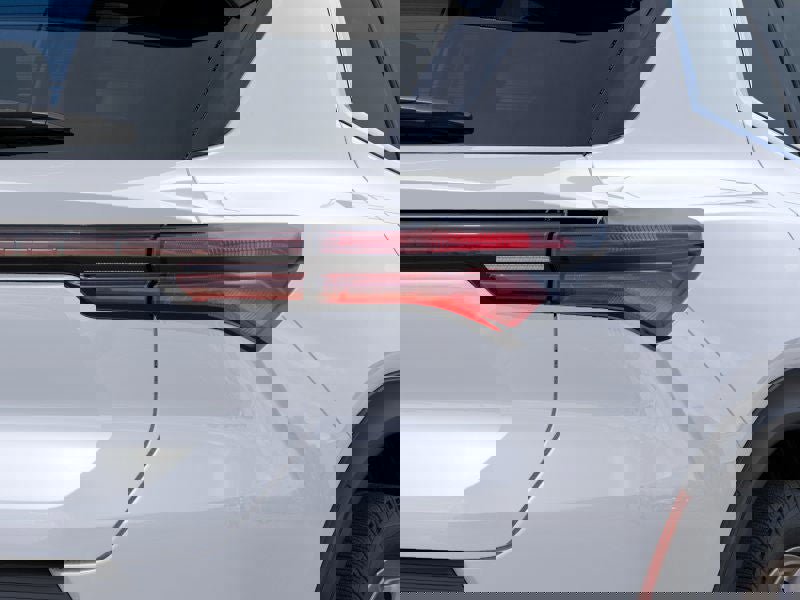 New 2026 Chevrolet Equinox EV LT w/ LPO, All-Weather Mat Package image 36