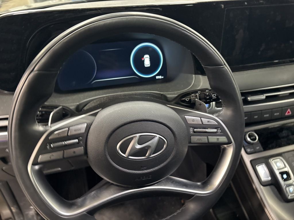 Used 2025 Hyundai Palisade Calligraphy image 13