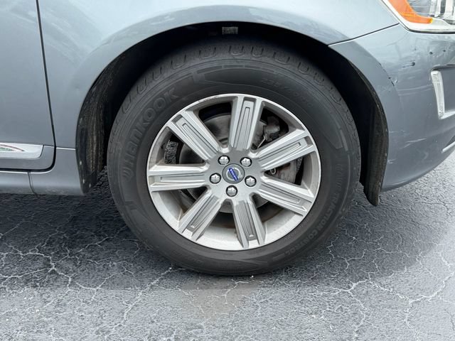 Used 2016 Volvo XC60 T6 w/ Proximity Package AWD/4WD image 9