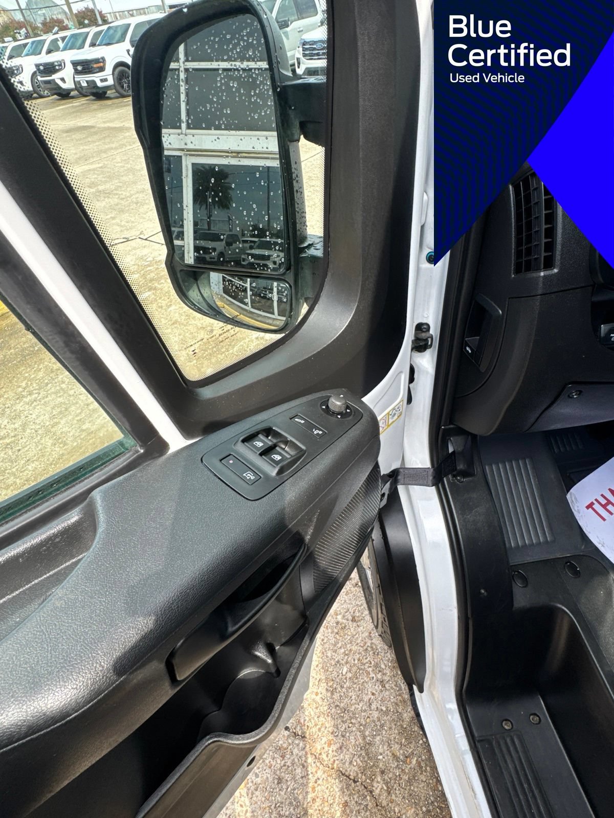Used 2026 RAM ProMaster 2500 w/ Convenience Group FWD image 15