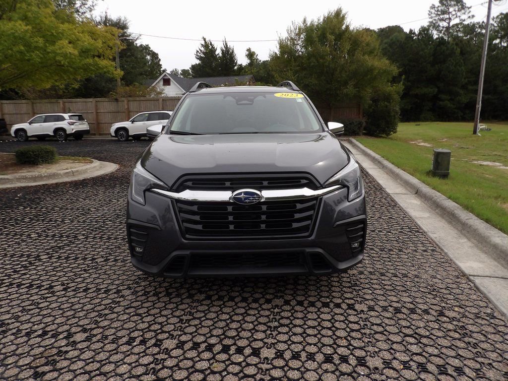 Used 2023 Subaru Ascent Limited w/ Technology Package image 2