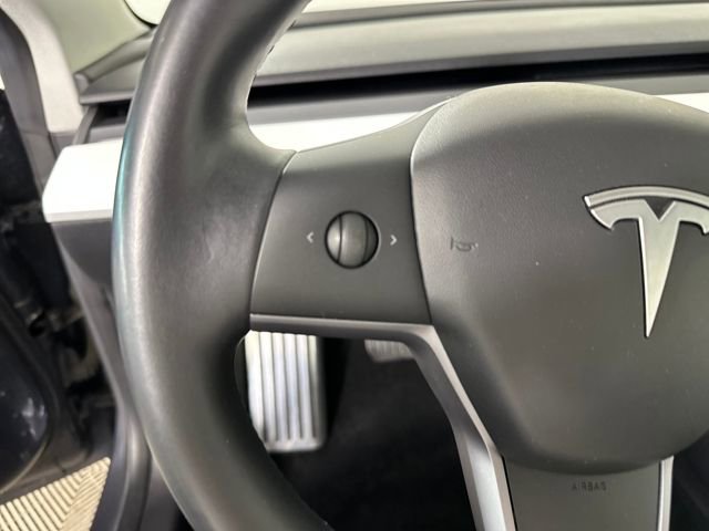 Used 2019 Tesla Model 3 Long Range image 15